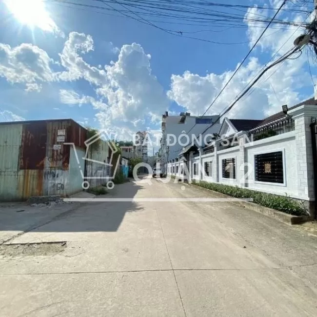 bán đất SHR gần cao đẳng điện  lực,P.thạnh xuân,dt:4 x14m,giá: 3.35 Tỷ