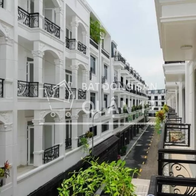 NHÀ PHỐ 5 TẦNG ĐƯỜNG HÀ HUY GIÁP, QUẬN 12. KHU COMPOUND GIÁ CHỈ 4.8 TỶ