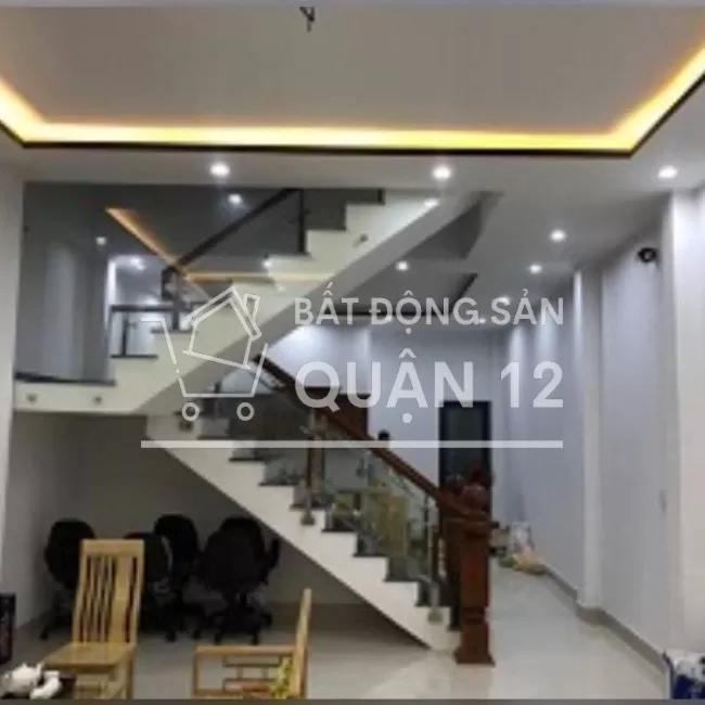 Bán nhà Hà Huy Giáp,Quận 12 - 1 trệt, 3 lầu,4 phòng ngủ - SHR - 4.9 tỷ