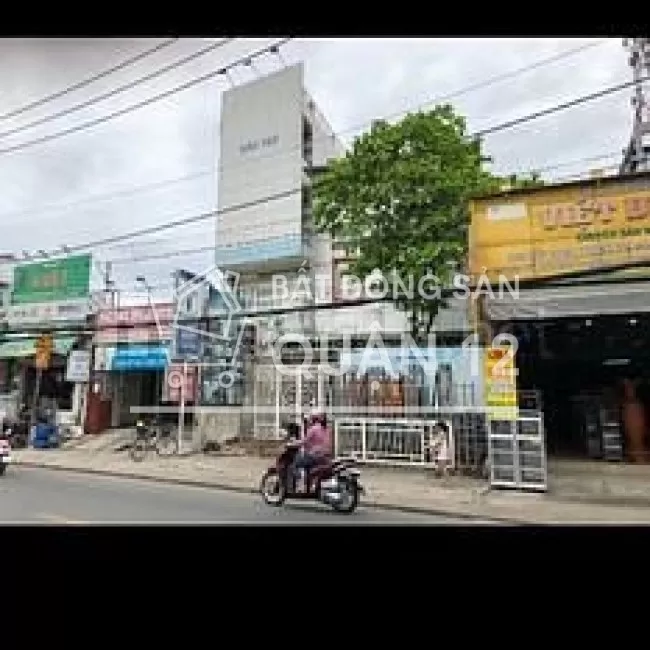 Bán nhà mặt tiền đường hà huy giáp Q12 tphcm  ngang 8m x28 vị trí đẹp