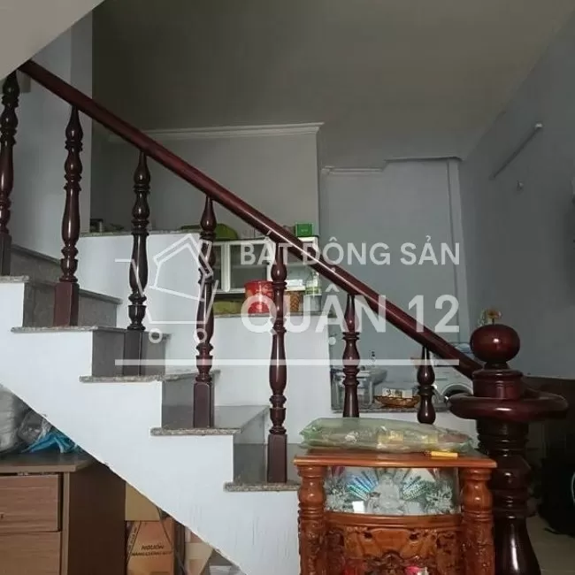 Q12.192. hxh 5m, khu phân lô đồng bộ, 4 tầng btct, nhỉnh 4 tỷ.