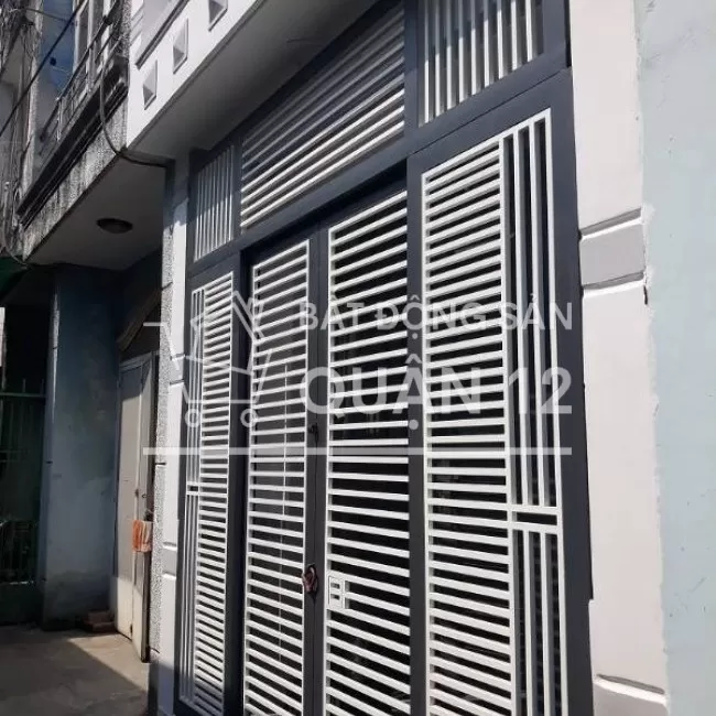 Nhà 1trệt 1lầu 2pn (3.5m x 12m) gần bến xe buýt Hiệp Thành Q-12