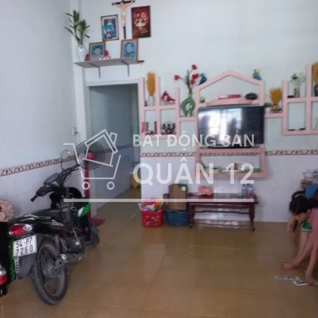 Nhà quận 12 đường ô tô sổ hồng riêng 4x12.5m 3 tỷ 650