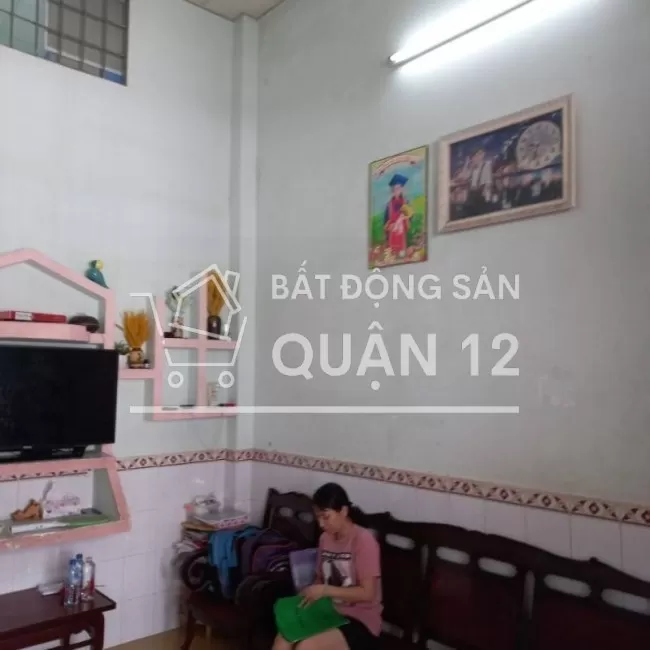 Nhà quận 12 đường ô tô sổ hồng riêng 4x12.5m 3 tỷ 650