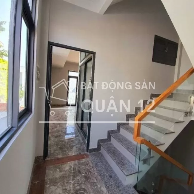 (Quận 12)bán gấp nhà đẹp 2mặt thoáng Nguyễn Văn Qúa 76m2 4tầng 5.8tỷ.