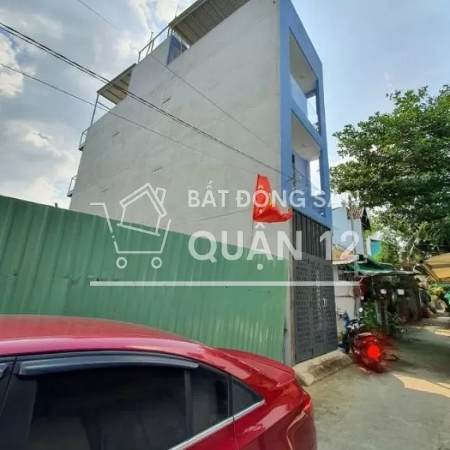 Bán gấp nhà 3 Mặt Tiền đường Nguyễn Văn Quá 76m2 4 tầng  chỉ 5 tỷ 8
