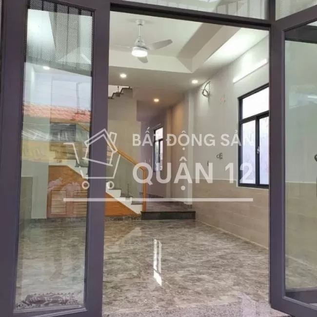 Bán gấp nhà 3 Mặt Tiền đường Nguyễn Văn Quá 76m2 4 tầng  chỉ 5 tỷ 8