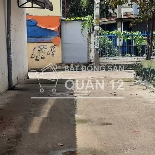 Bán gấp nhà 3 Mặt Tiền đường Nguyễn Văn Quá 76m2 4 tầng  chỉ 5 tỷ 8