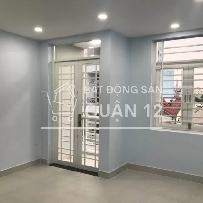 Bán nhà 3 lầu ngay cầu Bến Phân đường Tô Ngọc Vân. DT: 4x16m, đường 7m