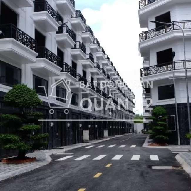 Bán nhà mặt tiền đường Tô Ngọc Vân Q12