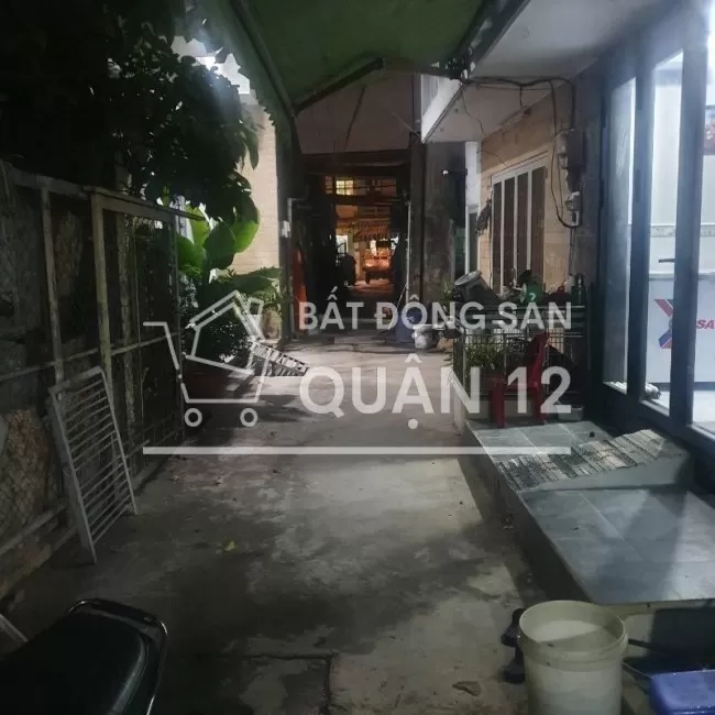 Bán nhà gần chợ Thạnh Xuân, Q12