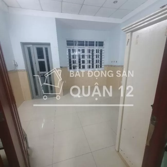 Bán nhà gần chợ Thạnh Xuân, Q12