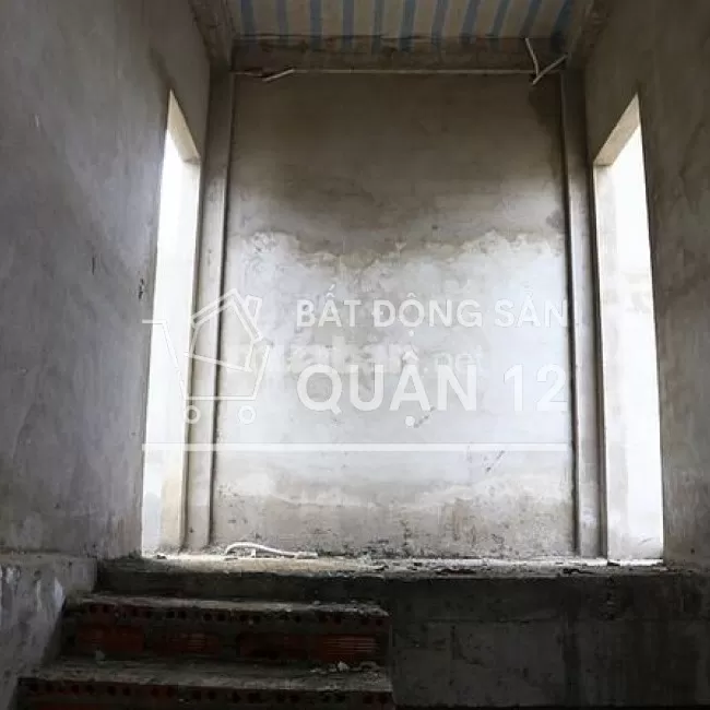 Bán nhà 4 tầng Mặt Tiền Tô Ngọc Vân, Chỉ Cần 2 Tỷ, Sổ Hồng Riêng