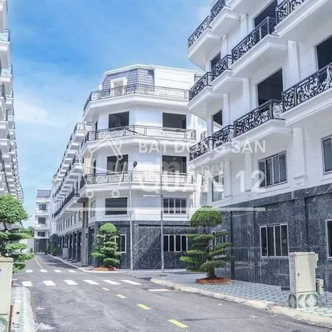 Nhà Phố mặt tiền đường Tô Ngọc Vân Quận 12