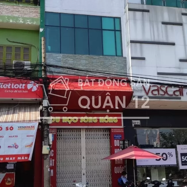 Nhà mặt tiền đường Trường Chinh gần cầu Tham Lương