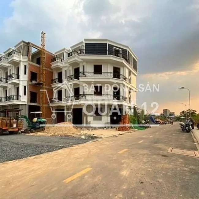 Bán gấp nhà mặt tiền Vườn Lài-APĐ tiện kinh doanh tiện ích có sẳn, mua