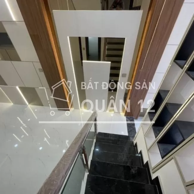 Bán nhà An Phú Đông 4x15m 1 trệt 3 lầu có hồ bơi trước nhà giá 5.9 tỷ 