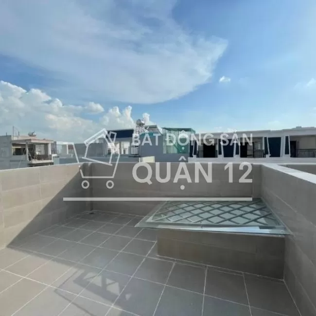Bán nhà An Phú Đông 4x15m 1 trệt 3 lầu có hồ bơi trước nhà giá 5.9 tỷ 