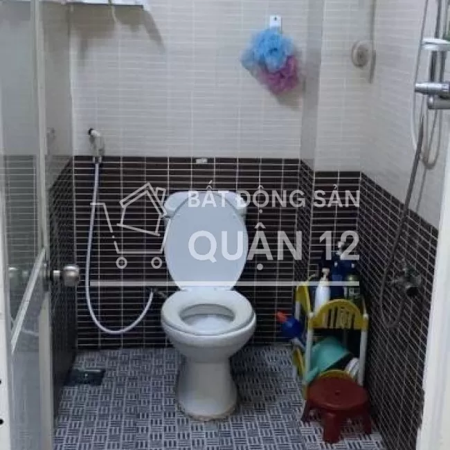Cần Bán nhà Ở Đường Đông Bắc- TCH - Q12