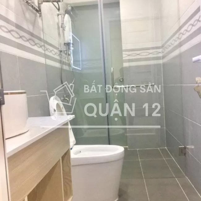 Bán chung cư mặt tiền Dương Thị Mười dt tim tường 67m Giá 2.3 tỷ