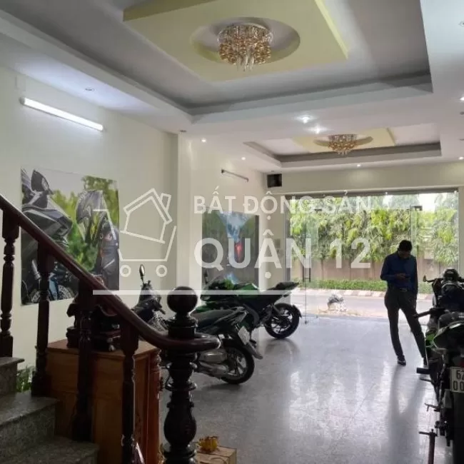 Nhà đúc 1 trệt 1 lửng 3 lầu 4,5 x 20m MT Hà Huy Giáp. Ngay Ngã Tư Ga