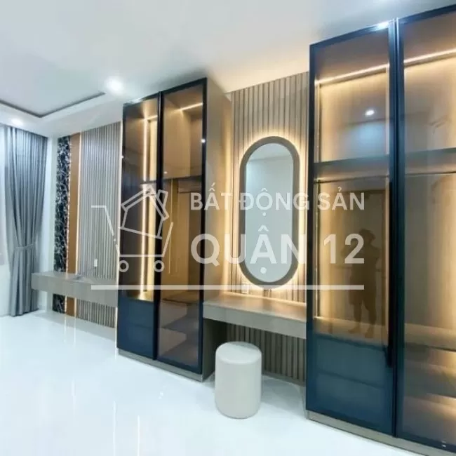 Nhà Phố 3 lầu Q12.Giá 1tỷ8 Tin Được Không,Phải Gọi Ngay Mới Biết Được