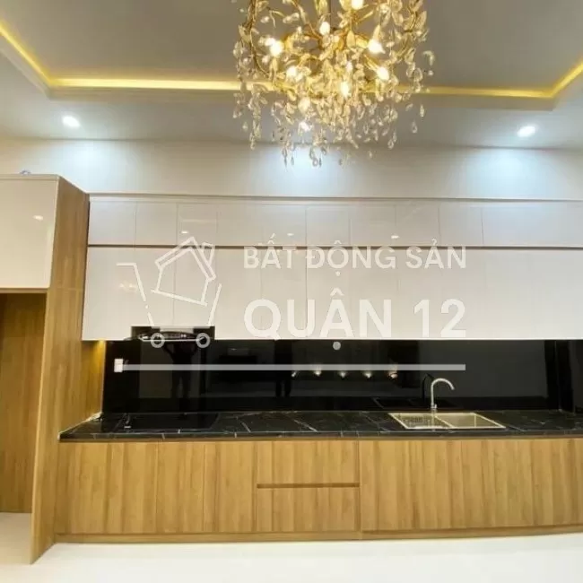 Nhà Phố 3 lầu Q12.Giá 1tỷ8 Tin Được Không,Phải Gọi Ngay Mới Biết Được