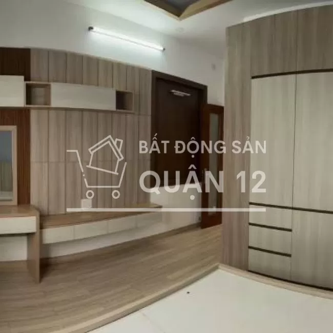 CẦN TIỀN BÁN GẤP NHÀ GẦN NGẢ TƯ GA Q12 