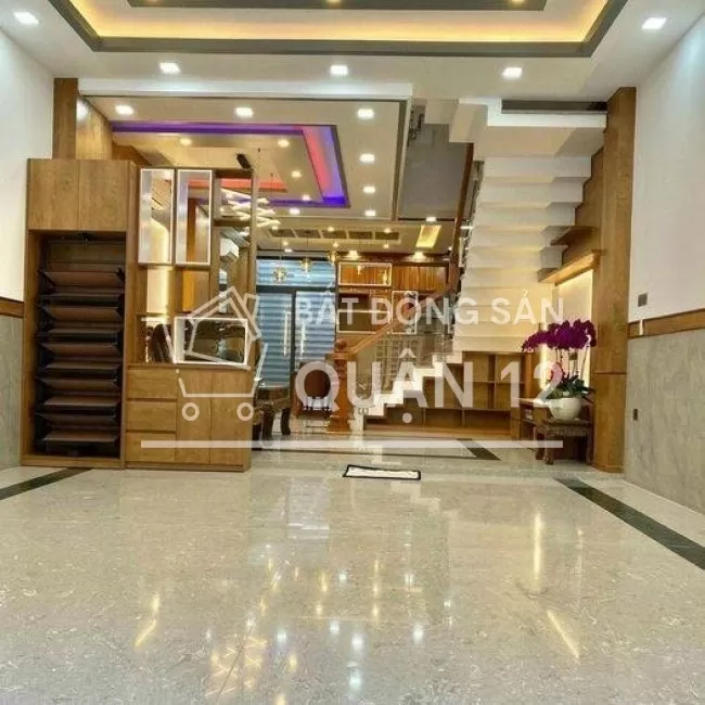 BÁN CĂN NHÀ HẺM Ô TÔ NHƯ HÌNH Ở NGÃ TƯ GA
