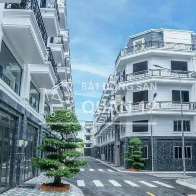 NHÀ LIỀN THỔ CHỈ 1 TỶ 6 NHẬN NHÀ.SHR NGAY TRUNG TÂM QUẬN 12