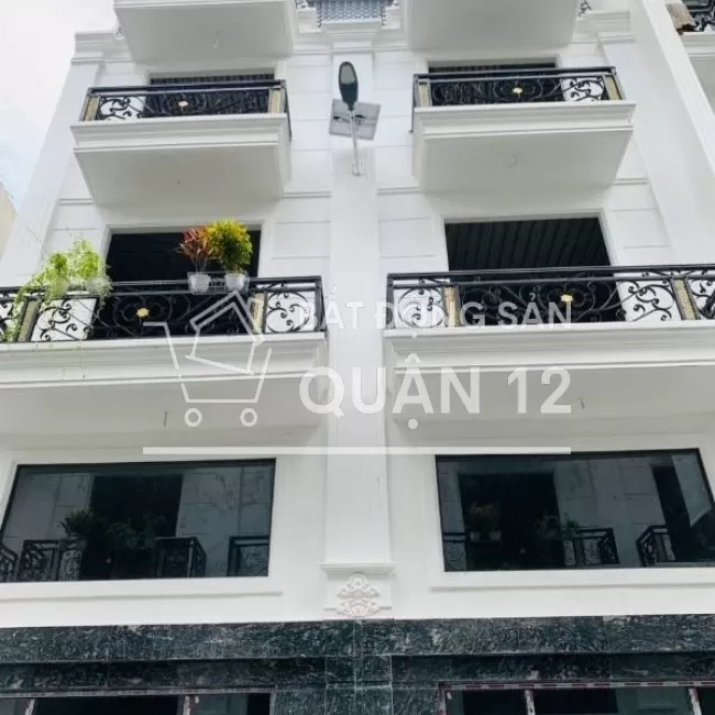 Bán nhà 4x15m 1 trệt 1 lửng 2 lầu sân thượng, ngay trường cđ Điện Lực.
