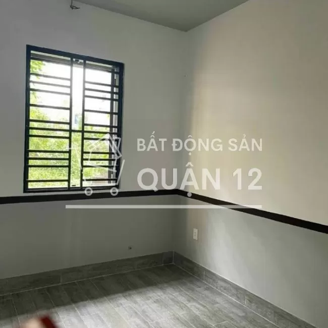 Nhà ngã tư ga quận 12 1 lầu 3PN ngay hà huy giáp vào TL47 