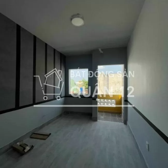 Nhà ngã tư ga quận 12 1 lầu 3PN ngay hà huy giáp vào TL47 