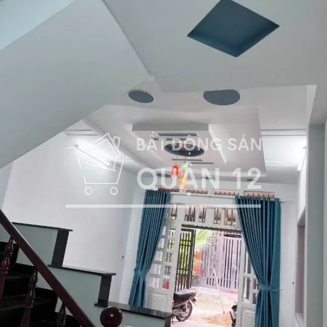 Nhà 1 trệt 1 lầu , diện tích 4 x 17 m2 , đường TX 33 hẻm xe hơi 6m. .