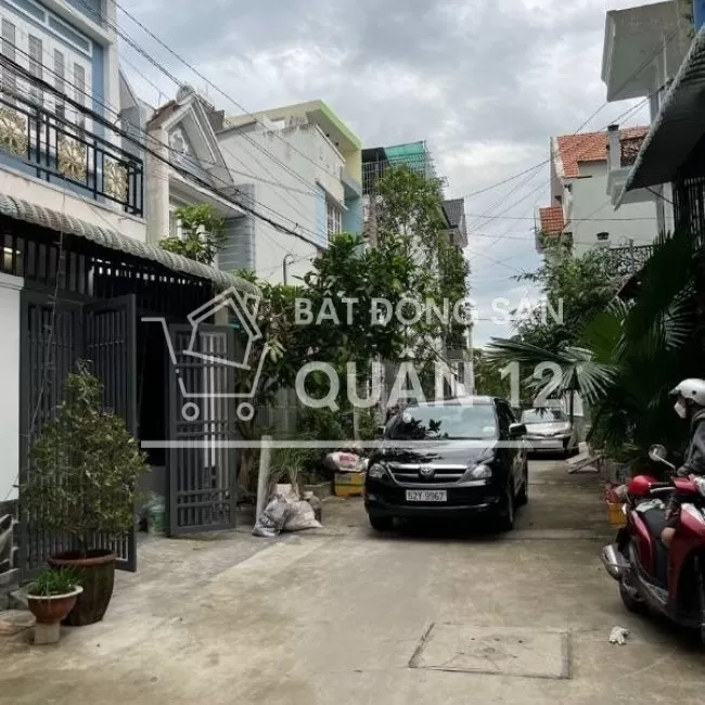 Nhà 1 trệt 1 lầu , diện tích 4 x 17 m2 , đường TX 33 hẻm xe hơi 6m. .