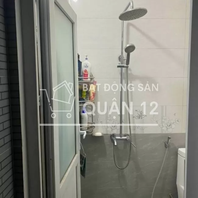 Chính Chủ bán nhà 4x12 3 lầu Hẻm 7m TX33 ngay chợ Thạnh Xuân