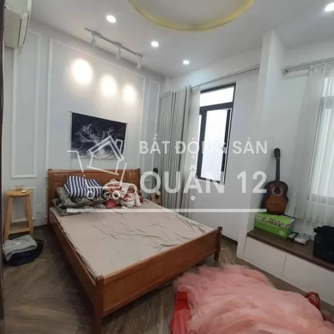 Bán nhà đẹp 5 tầng (4x17), mặt tiền đường Thạnh Xuân 24 quận 12.