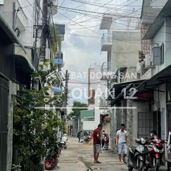 3.180 Tỷ Nhà chính chủ ở  HT13  SHR Vay bank full NT 