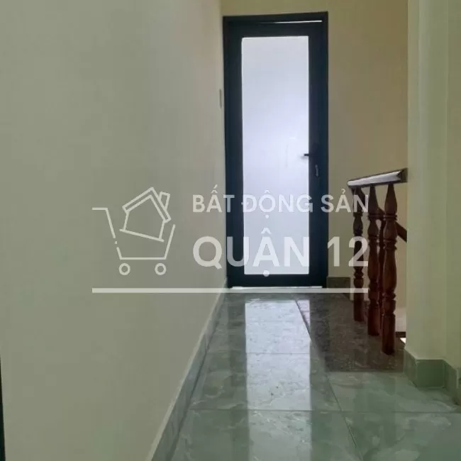 3.180 Tỷ Nhà chính chủ ở  HT13  SHR Vay bank full NT 