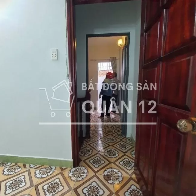 Nhà 2/ Huỳnh thị hai Quận 12, 3.5mx16m, Đúc lửng, 3pn, Giá: 3,250 Tỷ