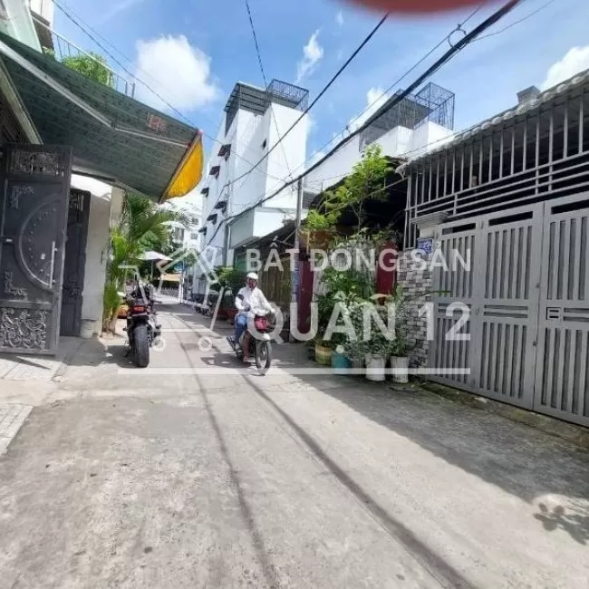 Nhà thơm, Lâm Thị Hố - gần Bệnh viện Q12 - HẺM 6M - 64m2 - 2.6 Tỷ