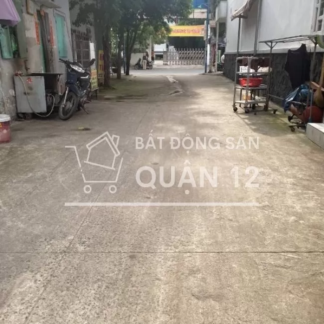 Nhà cấp 4 dt 4x15 đường Lâm Thị Hố 2 tỷ 7
