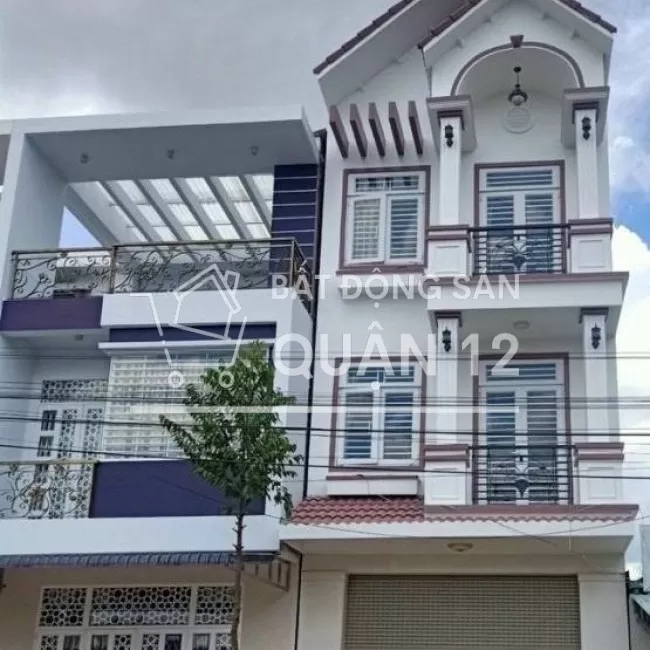 Nhà mới xây - đường lớn trải nhựa - shr - 4PN Q12
