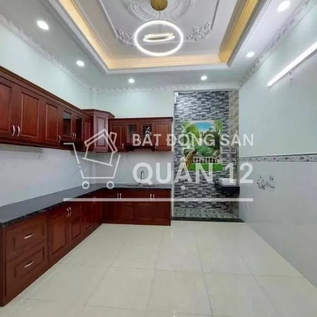 Nhà 4 PN - hẻm 7m - NGuyễn Ảnh Thủ q12- shr hoàn công