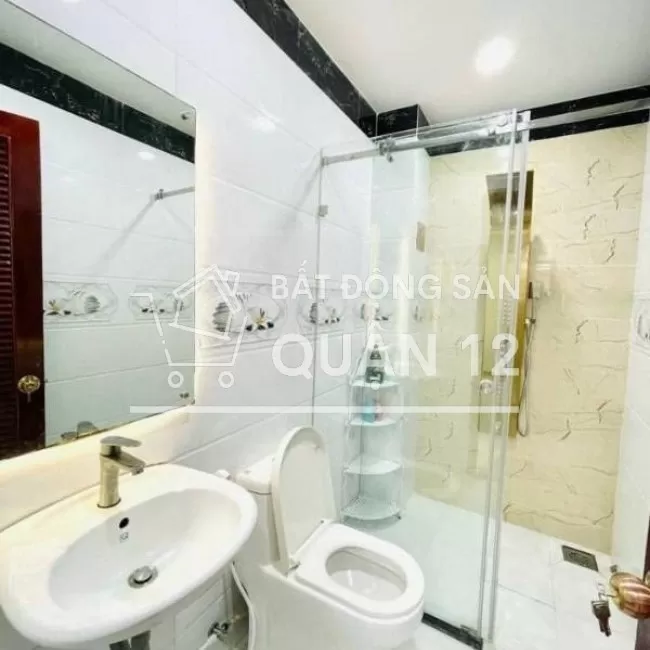 Nhà 4 PN - hẻm 7m - NGuyễn Ảnh Thủ q12- shr hoàn công