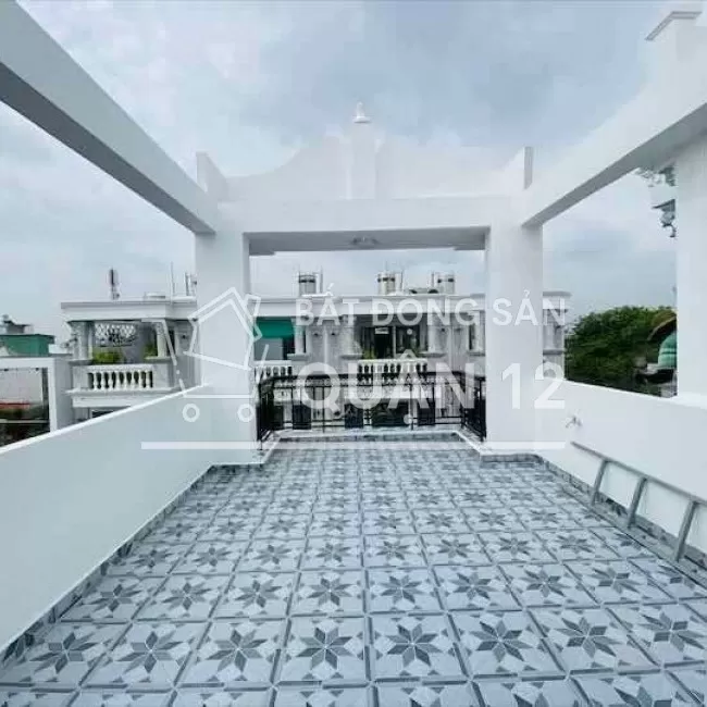 Nhà riêng quận 12- mới xây- đường lớn trải nhựa - 4PN - 50m2
