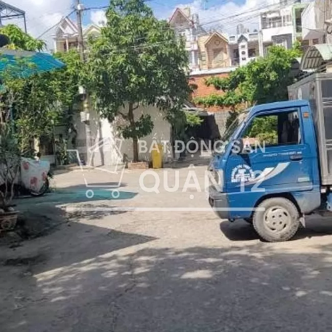 BÁN ĐẤT TẶNG NHÀ, NGUYỄN ẢNH THỦ,Q12,60M, HẺM TẢI QUAY ĐẦU.NHỈNH 3 TỶ