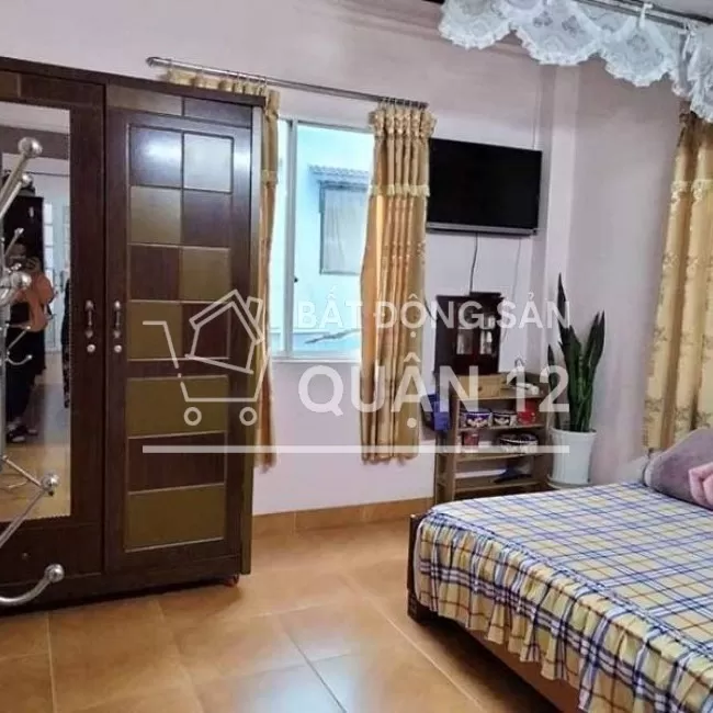 NHÀ 2 MẶT TIỀN  HIỆP THÀNH, QUẬN 12 (2 CĂN LIỀN KỀ) SỔ HỒNG VUÔNG VỨT 