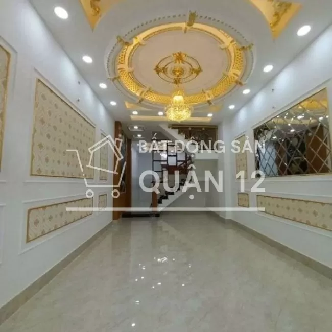 Nhà Trần Thị Hè quận 12- 4PN - shr- hxh đậu cửa