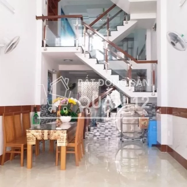 Chính chủ bán nhà, HXH, 4 tầng, giá 5,25 tỷ. QL1A, Thạnh Lộc, Quận 12.